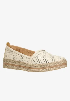 Beżowe ażurowe półbuty w stylu espadryli