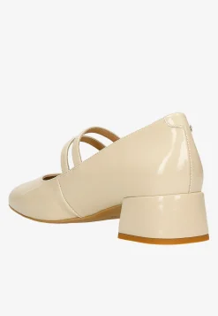Beżowe buty Mary Jane z lakierowanej skóry