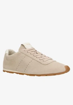 Beżowe sneakersy na cienkiej podeszwie
