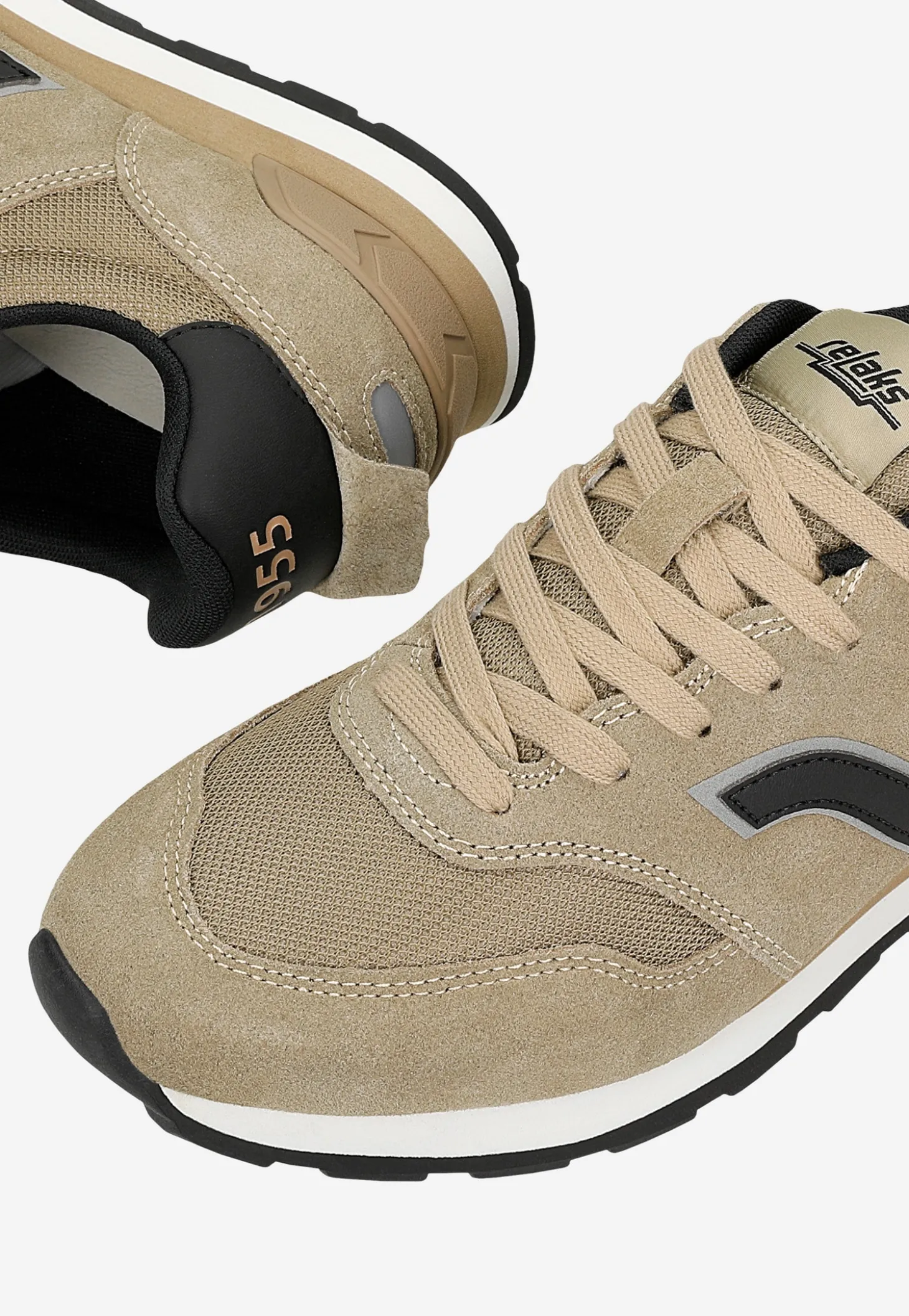 Beżowe sneakersy RELAKS z czarnymi elementami