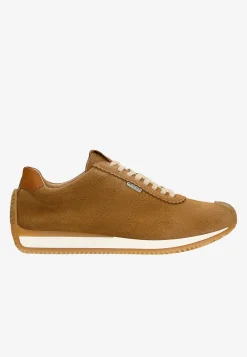 Beżowe sneakersy z dwoiny welurowej