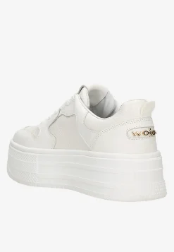 Białe skórzane sneakersy na wysokiej platformie