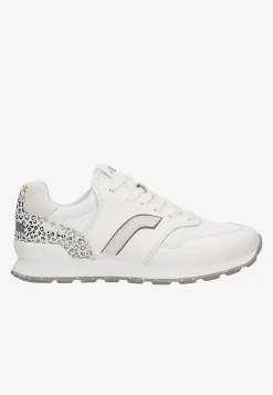 Białe sneakersy damskie RELAKS z aplikacją w srebrną panterkę