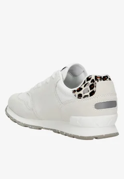 Białe sneakersy RELAKS z panterkowymi elementami