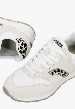 Białe sneakersy RELAKS z panterkowymi elementami