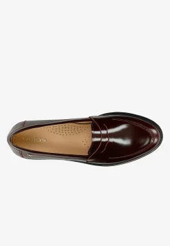Bordowe skórzane mokasyny damskie z linii Comfort