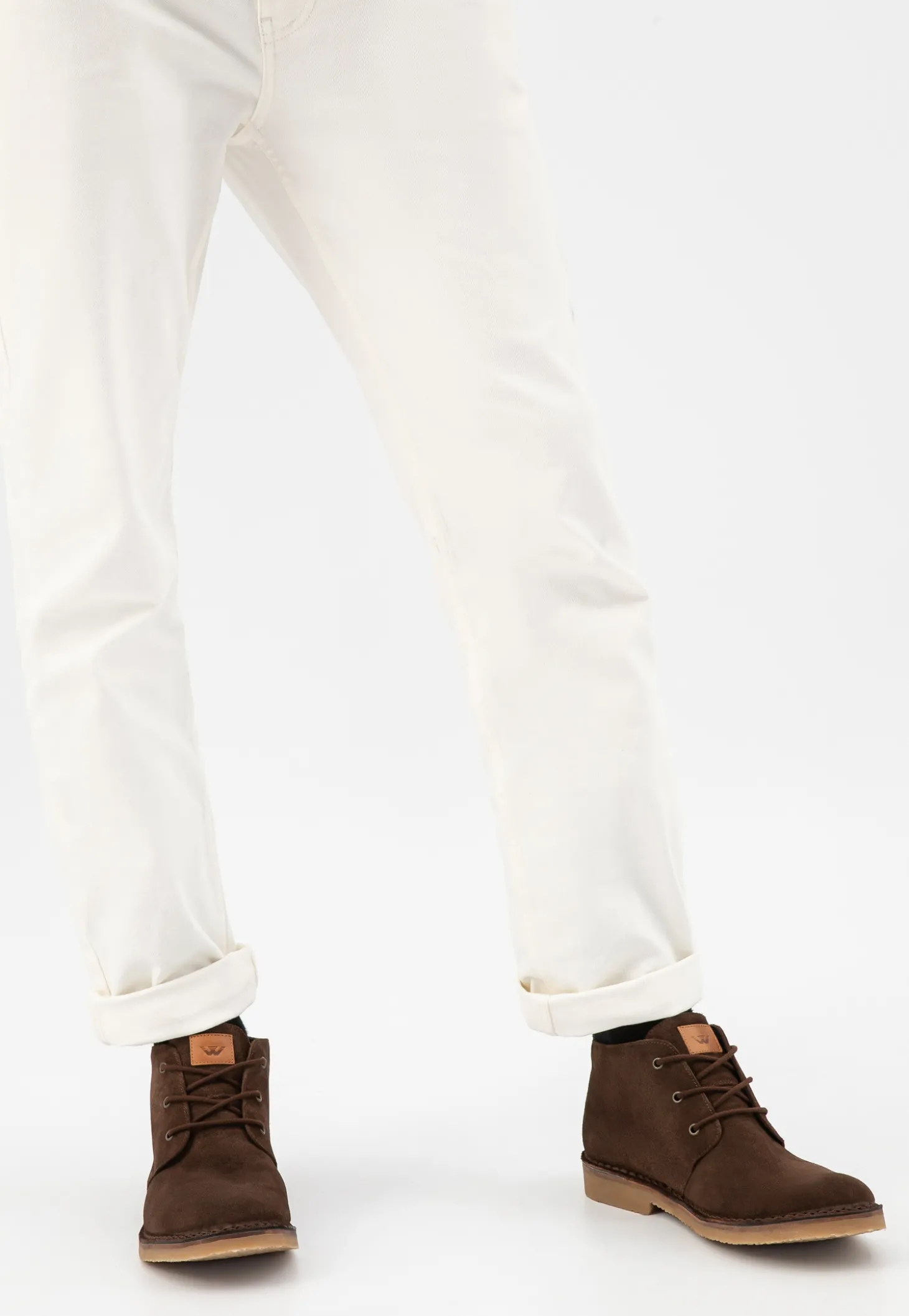 Brązowe trzewiki męskie typu desert boots z dwoiny welurowej