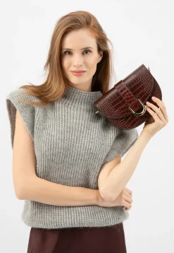 Ciemnobrązowa skórzana torebka saddle bag z tłoczeniem