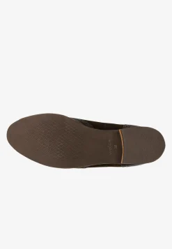 Ciemnobrązowe loafersy z łączonych skór