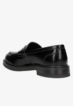 Czarne lakierowane mokasyny męskie typu penny loafers