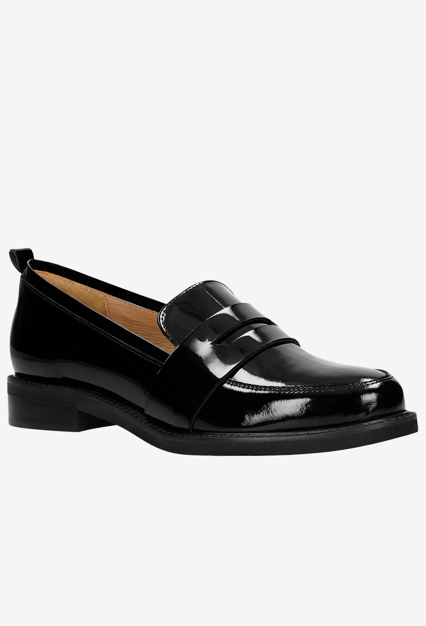 Czarne lakierowane mokasyny damskie w stylu formal