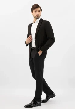 Czarne lakierowane męskie półbuty w stylu formal