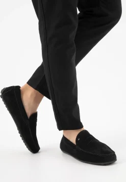 Czarne mokasyny męskie w stylu casual