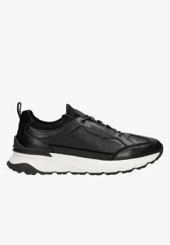 Czarne skórzane sneakersy męskie z białą podeszwą