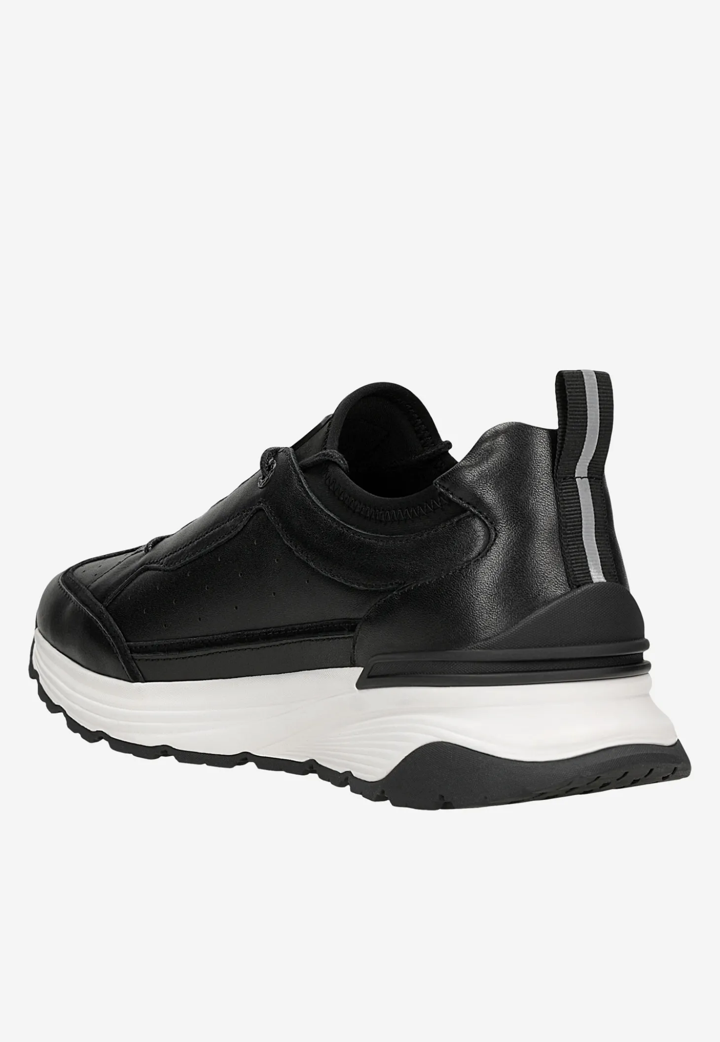 Czarne skórzane sneakersy męskie z białą podeszwą