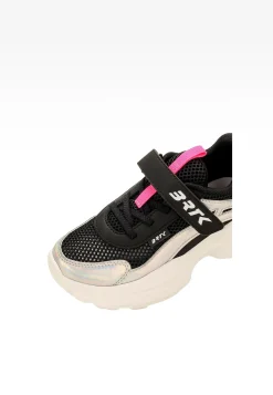 Czarne sneakersy dla dziewczynki z elementami holo BARTEK 87008-11