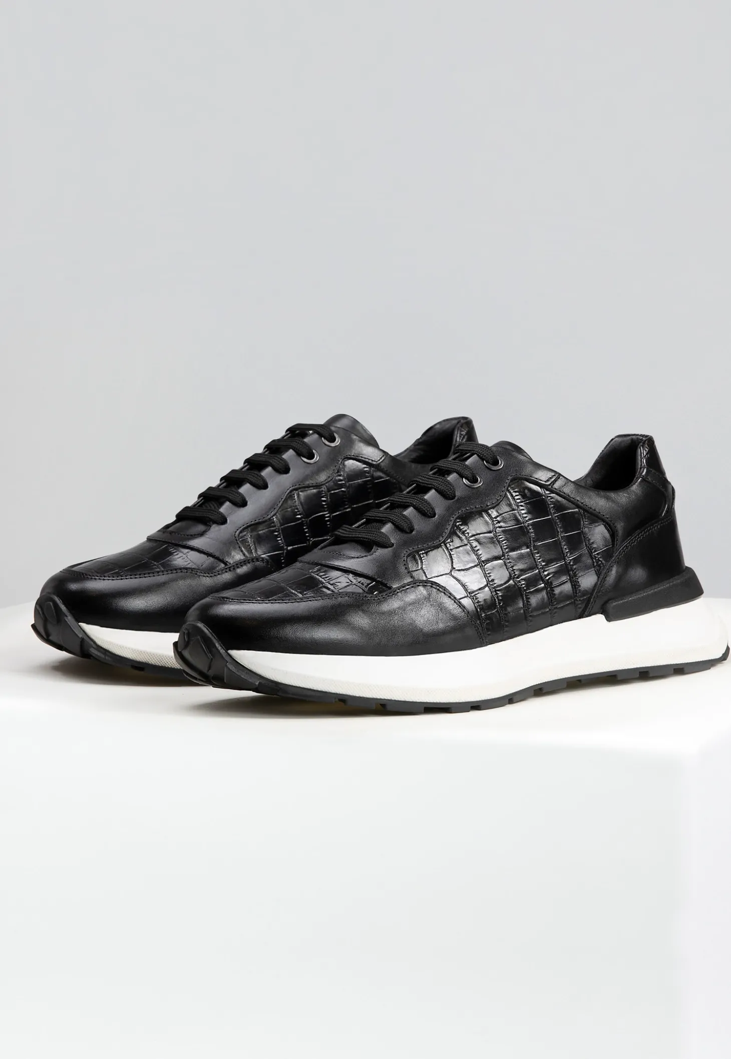 Czarne sneakersy męskie PREMIUM z tłoczeniem