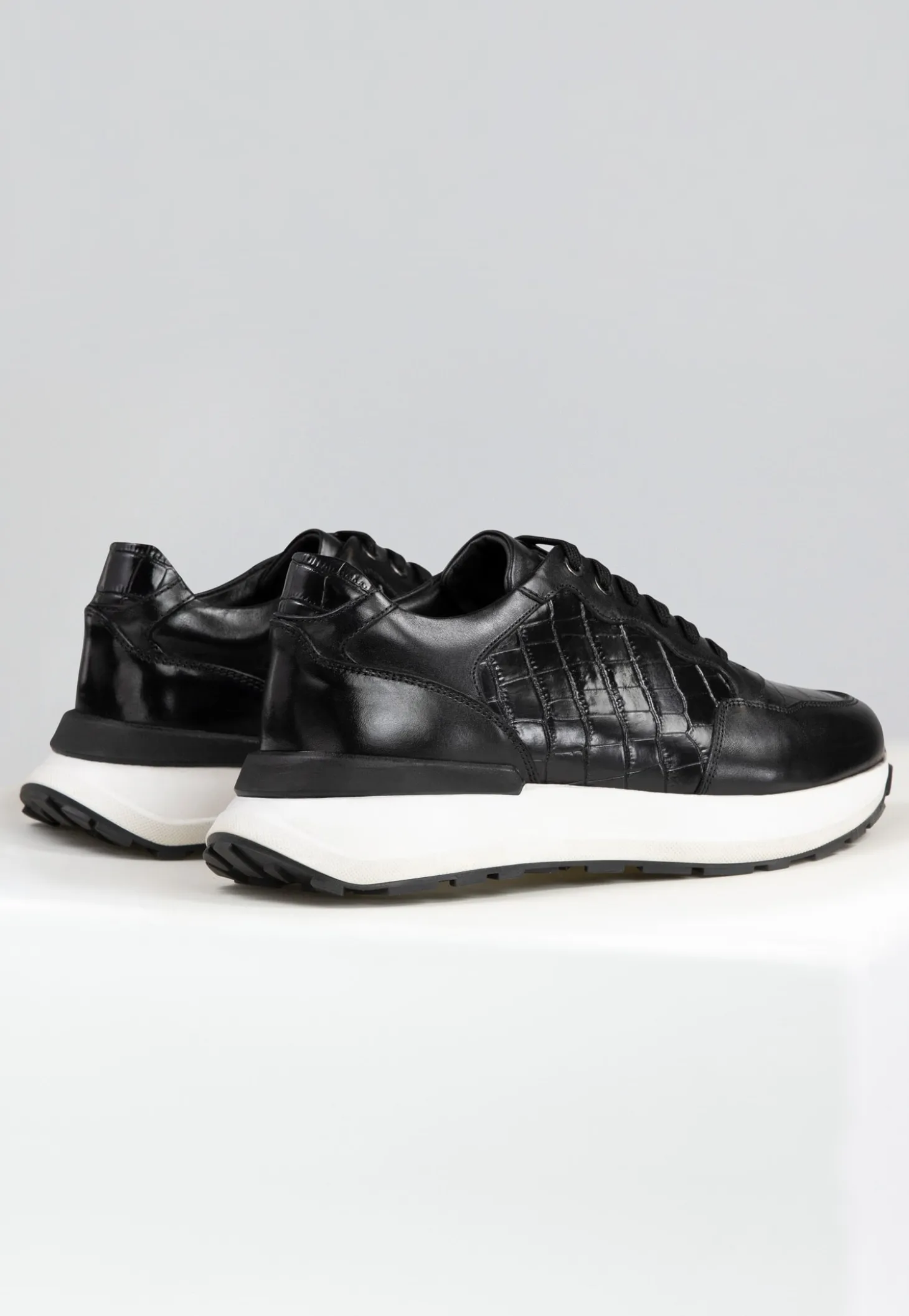 Czarne sneakersy męskie PREMIUM z tłoczeniem