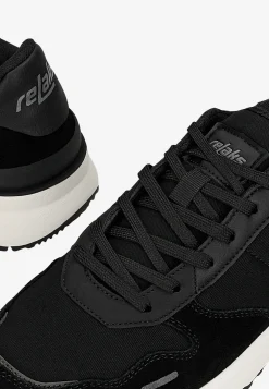 Czarne sneakersy męskie RELAKS na białej podeszwie