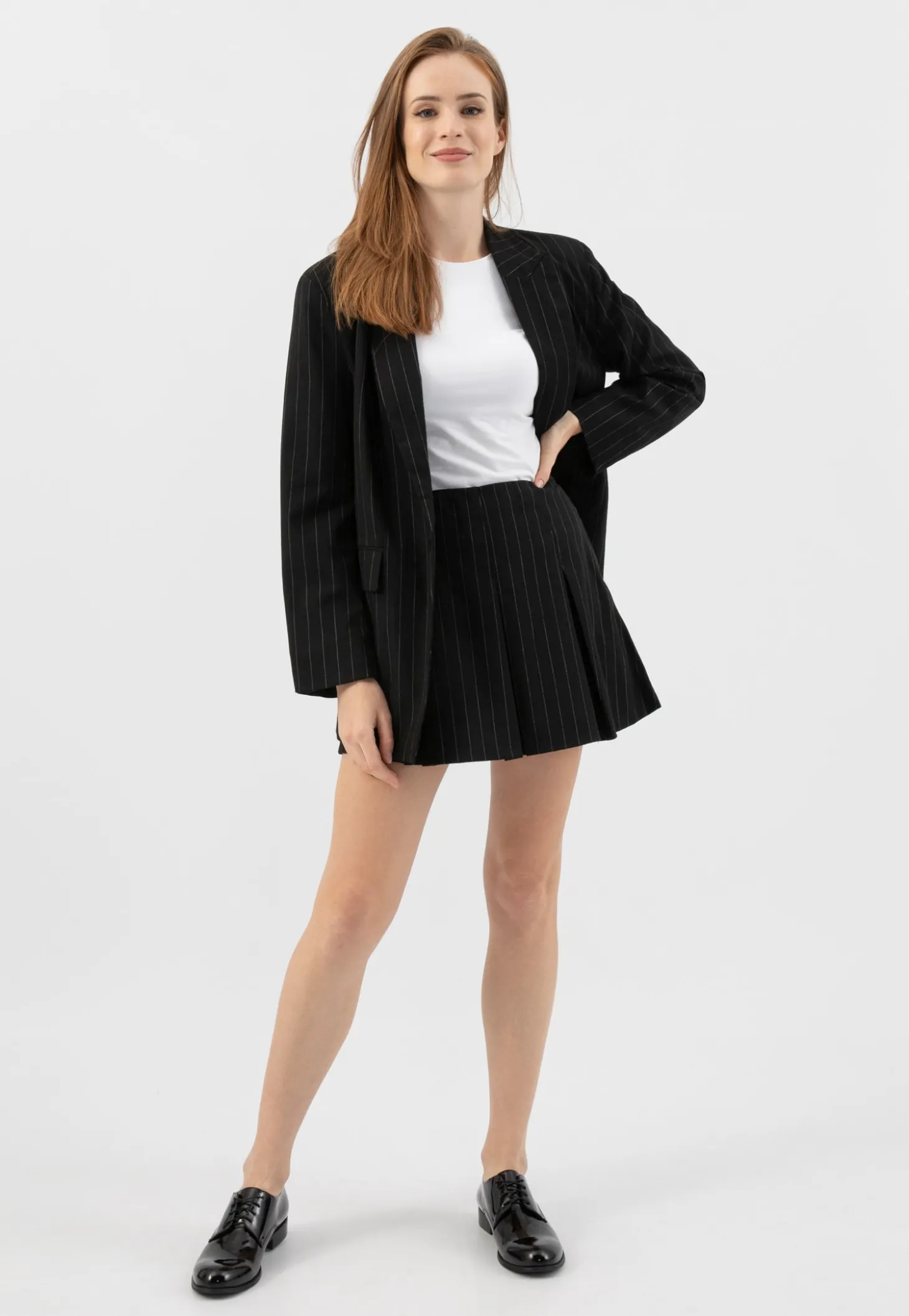 Eleganckie lakierowane półbuty damskie