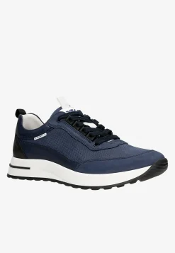 Granatowe sneakersy męskie na kontrastowej podeszwie