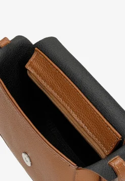 Jasnobrązowa skórzana torebka damska typu saddle bag