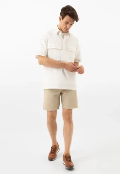 Jasnobrązowe sneakersy męskie w casualowym stylu